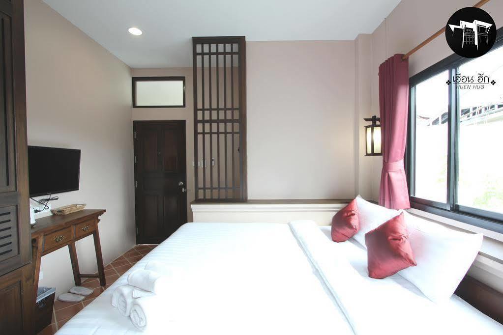 Hotel Huen Hug Chiang Mai Exterior foto